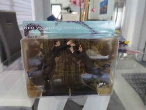 Matrix Neo Vs Agent Smith WB TOYS 2000 N2 Action Figure Set - Picture 1 of 2