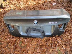 ✅ 2009 2010 2011 BMW 323i 328i 335i M3 SDN REAR TRUNK LID TRUNK OEM W/SENSORS - Picture 1 of 14