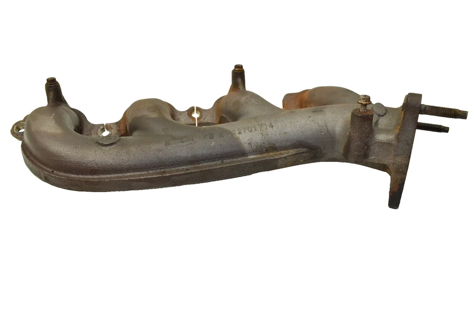 2020-2024 Chevrolet Silverado 3500HD OEM 6.6L V8 Gas Left Side Exhaust Manifold - Image 1 of 4