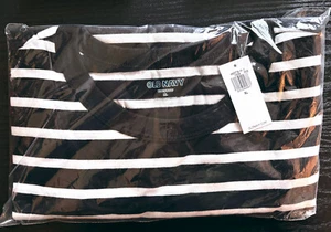 Old Navy Women's EveryWear Long Sleeved T-shirt, Black & White Striped NWT - Picture 1 of 3