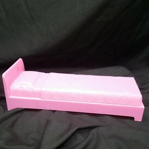 MATTEL BARBIE 2018 TRAUMHAUS ROSA BETT MADE IN MEXICO - Bild 1 von 7