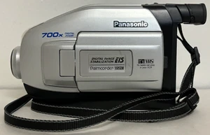 Videocámara de palma Panasonic PV-L354D VHS-C - SIN PROBAR/PARA REPUESTOS - Zoom 20x - Imagen 1 de 13