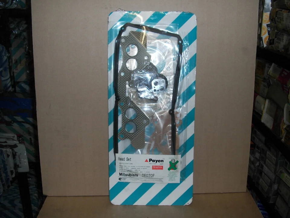 HEAD SET MITSUBISHI GALANT, LANCER, COLT, MIRAGE 1400 1977-1986 - Image 1 of 1