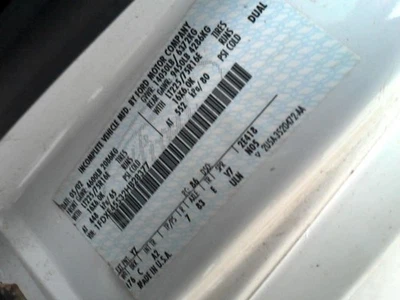 Passenger Corner/Park Light Thru 12/01/02 Fits 01-03 FORD E150 VAN 4270127 - Image 1 of 4