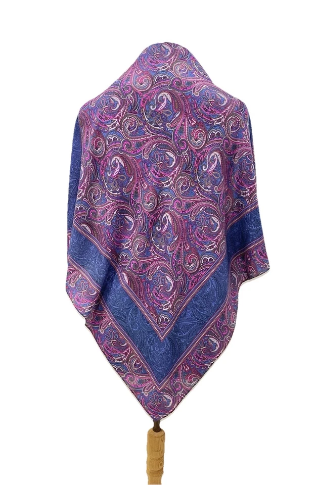 Cachecol H6#Bloomsbury para gravata feito na Itália 100% seda estampa paisley roxo - Imagem 1 de 4