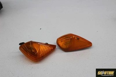 98-01 HONDA INTERCEPTOR 800 VFR800 LUZ INTERMITENTE DELANTERA IZQUIERDA DERECHA Foto 1 de 4