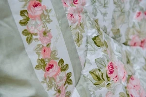 Vintage Laura Ashley Cottage Rose Quilt 87x90 Reversible King/Double Pink Sage - Picture 1 of 9
