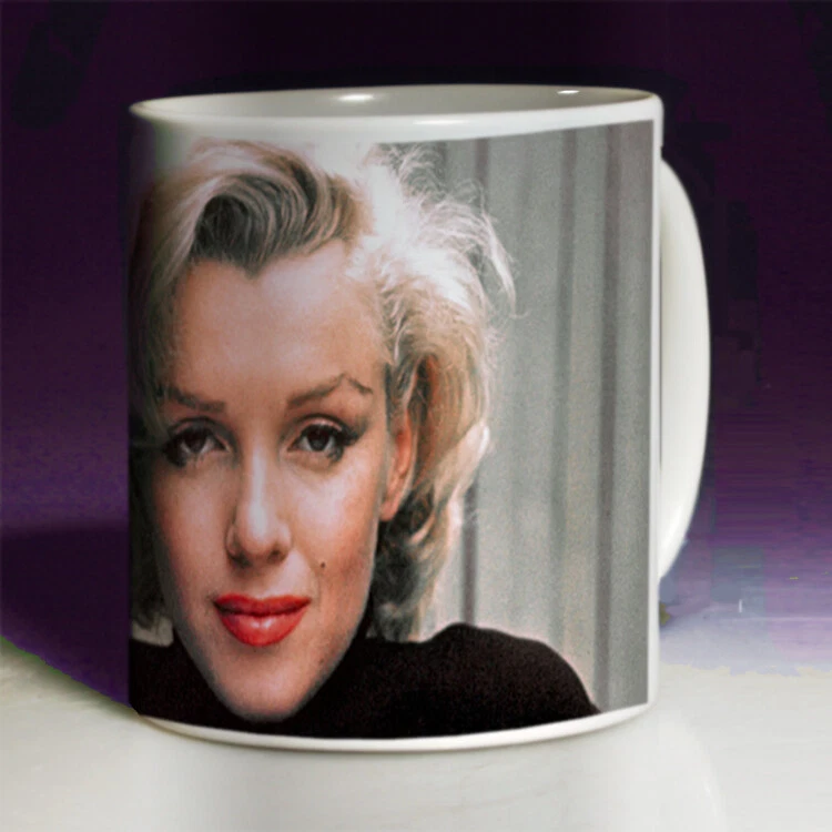 MARILYN MONROE MUG # 10