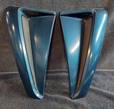 Juego de cucharas laterales para conductor y pasajero Ford Mustang GT 1999-2004 par LH RH OEM azul Foto 1 de 4