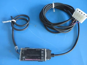 Unidad amplificadora sensor de presión Keyence AP-V85WP - Imagen 1 de 2