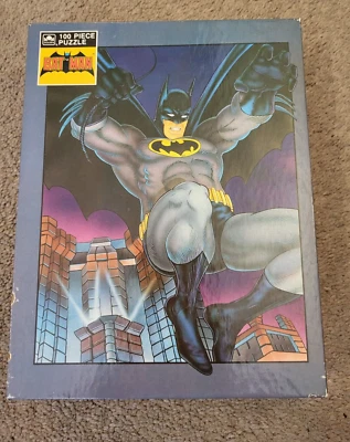 Golden Puzzle BATMAN 100 Piece 1989 DC Comics Sealed VTG - Image 1 of 4