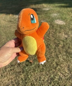 Pokemon Center Charmander Pokémon Plüschtier 9 Zoll Stofftier Spielzeug Nintendo 2017 - Bild 1 von 8