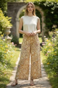 Peruvian Connection Damenhose 100 % Viskose weites Bein Blumenmuster weich elastisch gebraucht, in einwandfreiem Zustand - Bild 1 von 15