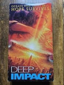 Deep Impact (1998) VHS - Robert Duvall, Tea Leoni, Elijah Wood Former Rental  - Picture 1 of 3