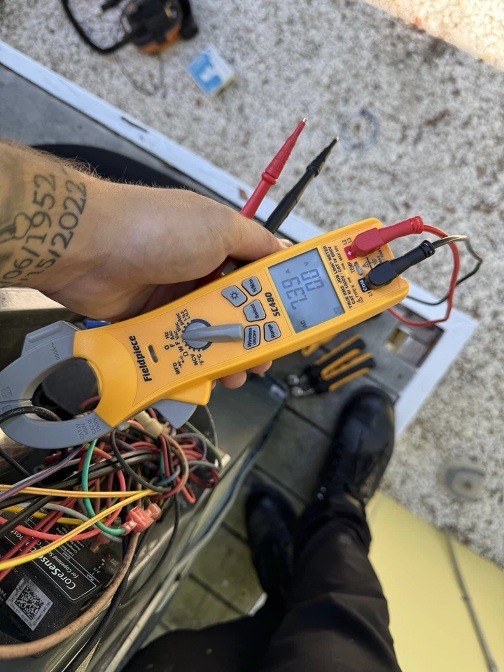 Fieldpiece SC480 Wireless Power Clamp Meter Used No Case - Image 1 of 1