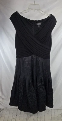 Vestido De Colección Adrianna Papell Para Mujer Negro Plisado Floral Acampanado Vestido de Cóctel 12 Foto 1 de 4