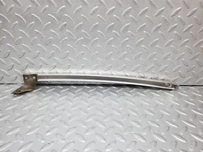 ⚙44319⚙ Mercedes-Benz W123 280E canal de janela traseiro esquerdo cromado - Imagem 1 de 4