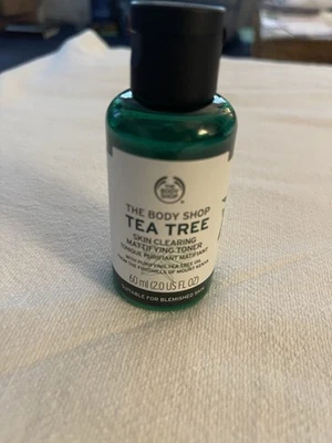 Tónico matificante limpiador de piel The Body Shop Tea Tree 60 ml-NUEVO Foto 1 de 3