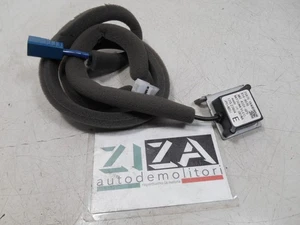 Antena GPS Nissan Juke F15 2012 25975-1KA0B - Imagen 1 de 2