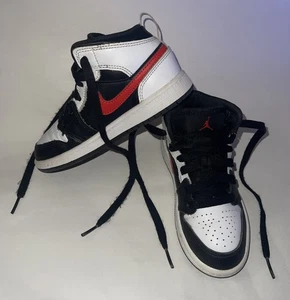 Nike Air Jordan 1 Mid TD 640734-075 Chile Rojo Negro Blanco Zapatos Niño Pequeño Talla 11C - Imagen 1 de 11