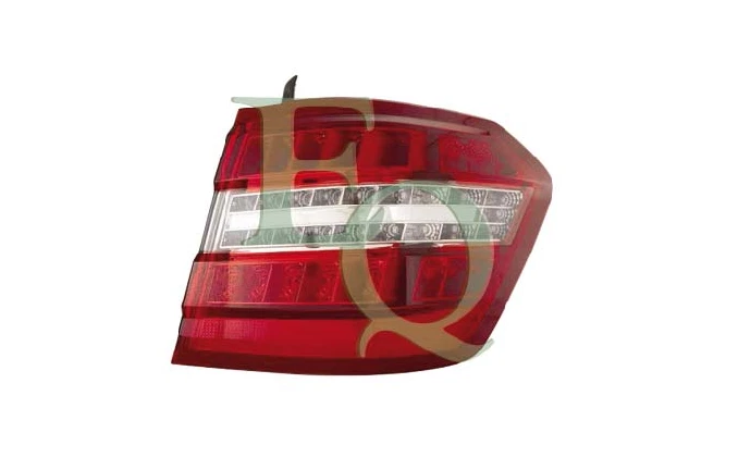 FANALE POSTERIORE EST DX LED MERCEDES W212 AVANTGARDE SW - Immagine 1 di 1