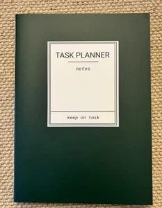 UNDATED Daily Task Planner Water Tracker To-Do List Pen&Gear 5.75โ x 8.25โ NEW - Picture 1 of 6