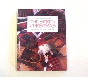 Leisure Arts "The Spirit of Christmas Book #9" Craft Recipe Book Hardback - Picture 1 of 2