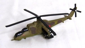 MI 24 Hind Russian Attack Helicopter 1/64 Scale Racing Champions - Picture 1 of 4