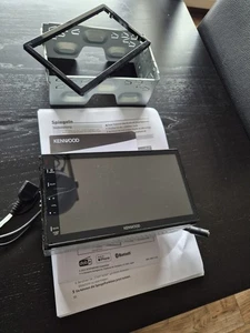 Kenwood DMX129DAB Doppel-DIN Digitaler Empfänger 6,8'' Touchscreen - Schwarz - Bild 1 von 2