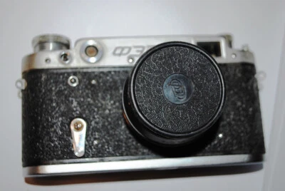 Old vintage camera FED-2 WITH JUPITER-8 LENS - Image 1 of 4
