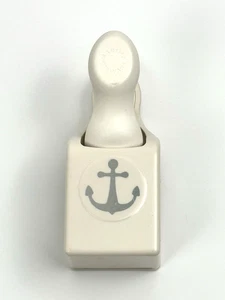 Punzón de papel para álbumes de recortes portátil ancla artesanal Martha Stewart - Imagen 1 de 3