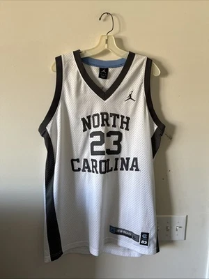 Camiseta para hombre Jordan Michael Jordan #23 North Carolina Uprising 82 talla L - blanca Foto 1 de 4
