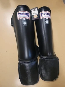Size L -Twins Special Chin Protector SHL-3 Bk L Made in Thailand - Picture 1 of 6