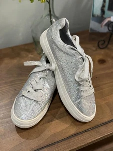 Womens Silver Glitter Sneakers Size 8.5 - Picture 1 of 2