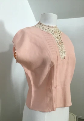 VTG 50's Jami Originals  Blouse Peach Lace Pearl Button Embellishment Sz Small ? - Image 1 of 4