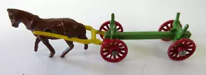 HO SCALE METAL GREEN LOG WAGON & HORSE - Picture 1 of 2