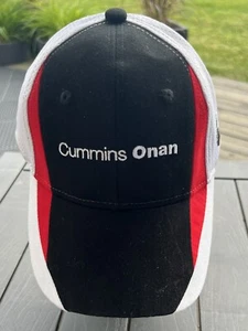 Gorra Cummins Onan blanca con detalles rojos y negros gancho lazo lateral logotipo de Cummins - Imagen 1 de 10