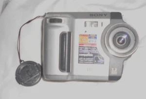 Sony FD Mavica Dual Media 1.3 Megapixel Digital Still Camera Vintage - Picture 1 of 2