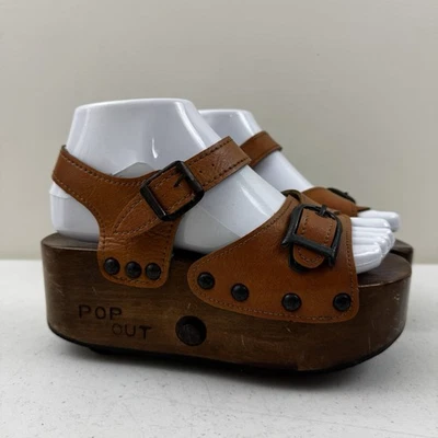 Sandalias de plataforma con hebilla de madera vintage de los años 70 talla 6 Foto 1 de 4