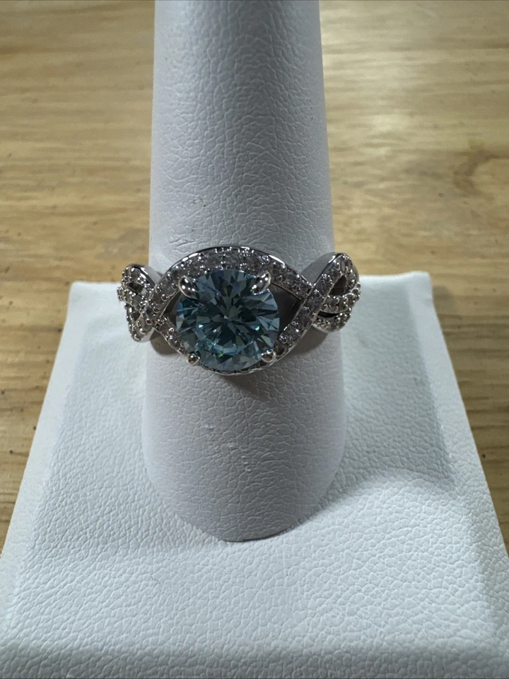 Bomb Party Size 10 Meet me at Midnight - Image 1 of 1