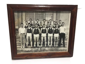 YOUNG MALE ATHLETES Diapers Gay Interest University Oregon Freshman Track Team - Picture 1 of 10