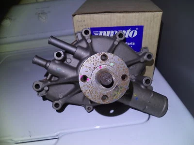58-348 WATER PUMP V8 80-81 FORD MUSTANG COBRA 80-82 CAPRI  Foto 1 de 4