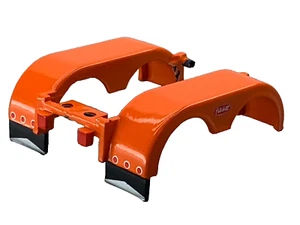 1/64 DCP PARTS ORANGE PETERBILT 359/379/389 REAR WTI FENDERS W/ LIGHTS - Picture 1 of 3