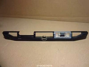 Lunette de sécurité avant Dell K642J PowerEdge R210 R310 R410 avec clé RAYÉE - Photo 1/3