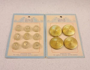 Vintage Lot of 2 BWC ~ 4 GOLD 3/4" & 9 LUCITE BUTTONS On Card New Old Stock - Picture 1 of 4