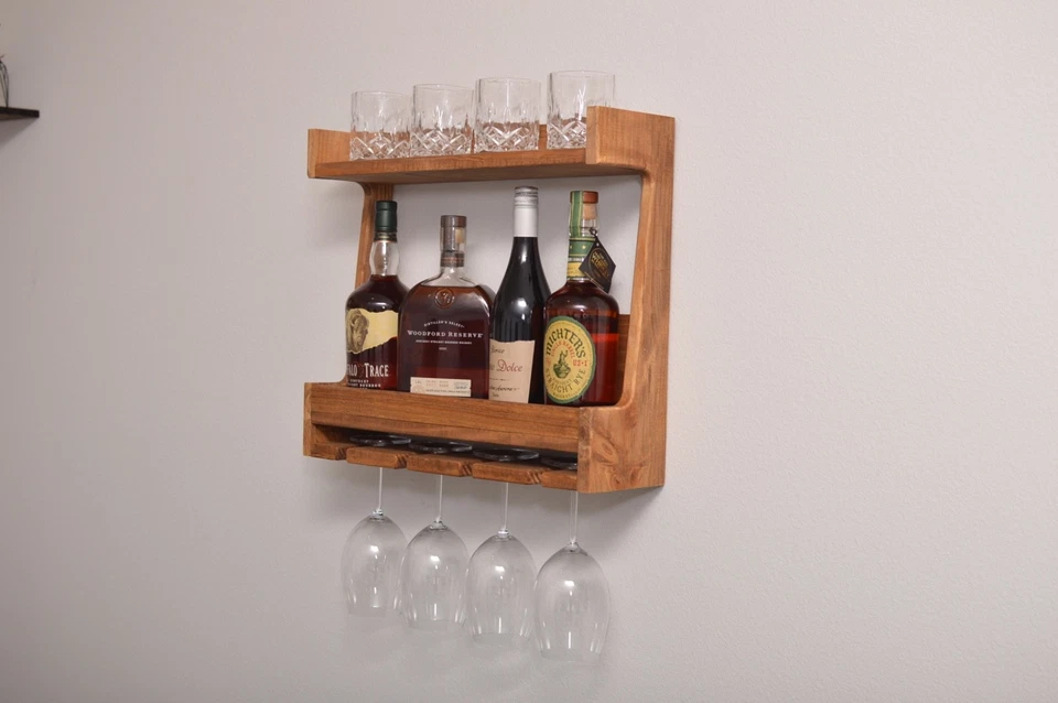 Estante de licor artesanal montado en la pared con soporte de vidrio Foto 1 de 4