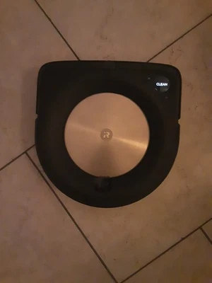 iRobot Roomba s9 Saugroboter gebraucht guter Zustand - Bild 1 von 2