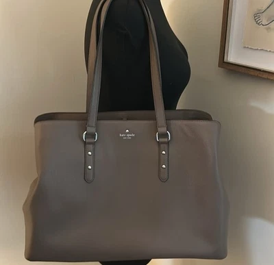 Kate Spade | Bolso de Mano de Cuero Color Gris Taupe Bolso de Hombro Foto 1 de 4