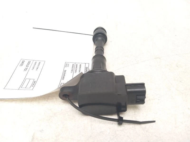 Bobina de encendido Infiniti QX56 2004-2006 Foto 1 de 4