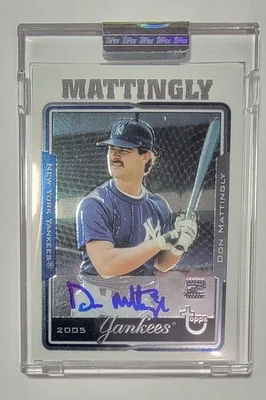 2005 Topps Retired Signature Don Mattingly #TA-DM Autograph - Image 1 of 2